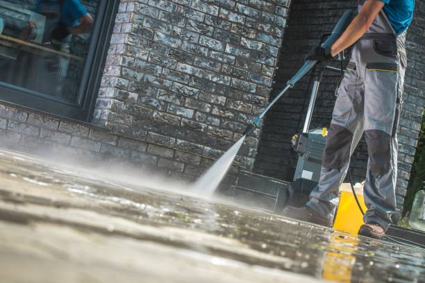 Best Soft Washing  in Middletown, CA